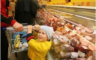 Большинство россиян поддерживают запрет на ввоз зарубежной продукции